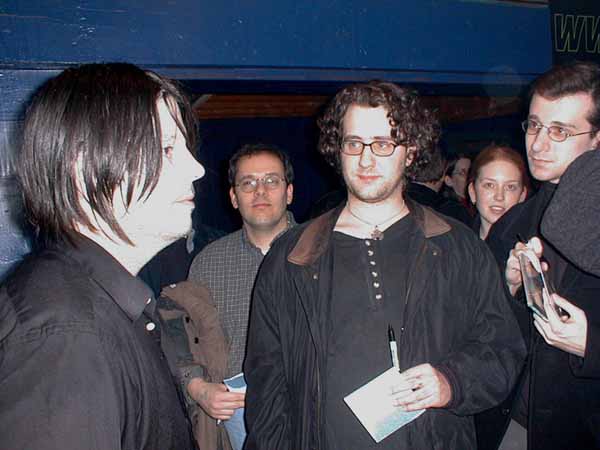 Grant Hart, chatting with fans, 08 Feb 2002