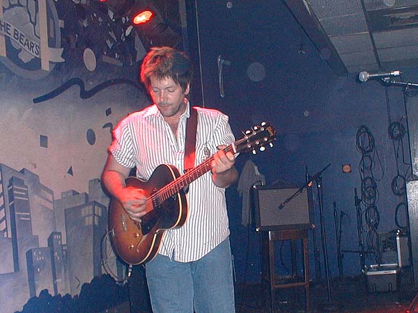 Grant Hart, onstage, 11 Jul 2002
